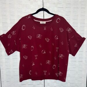 Umgee Crimson French Terry Raw Hem Cuff Sleeve Gameday Oversized Top Size Large